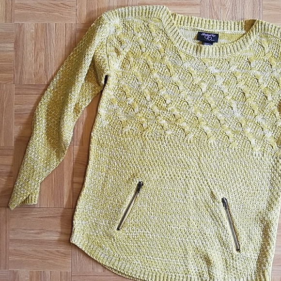 Sweaters - Mustard sweater
